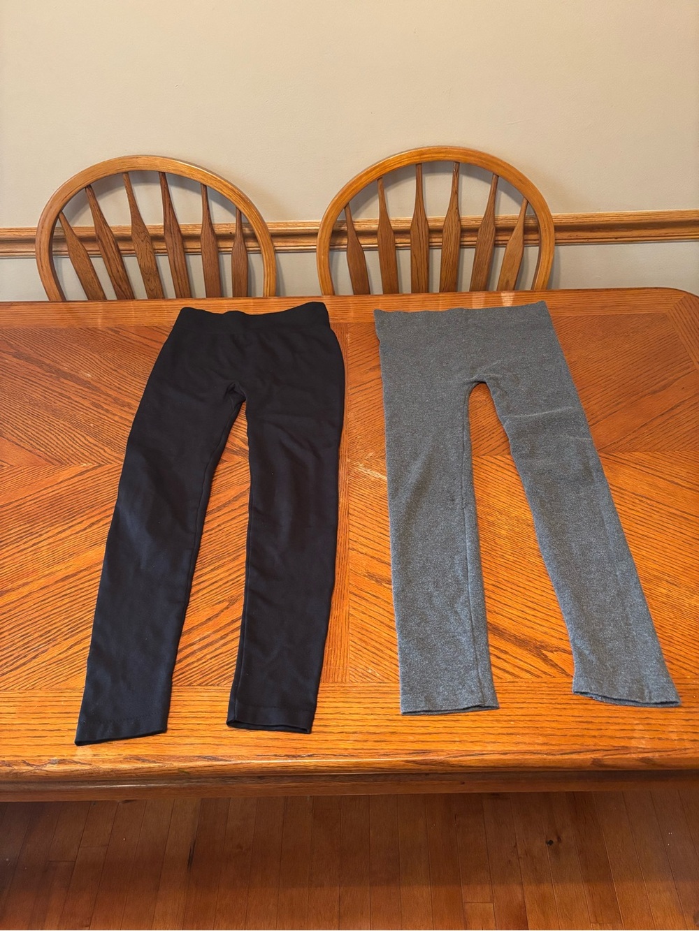 Woman’s Leggings Sweatpants - Black and Gray